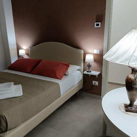 Bed and Breakfast Timpabella House Acireale Esterno foto