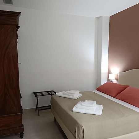 Bed and Breakfast Timpabella House Acireale Esterno foto