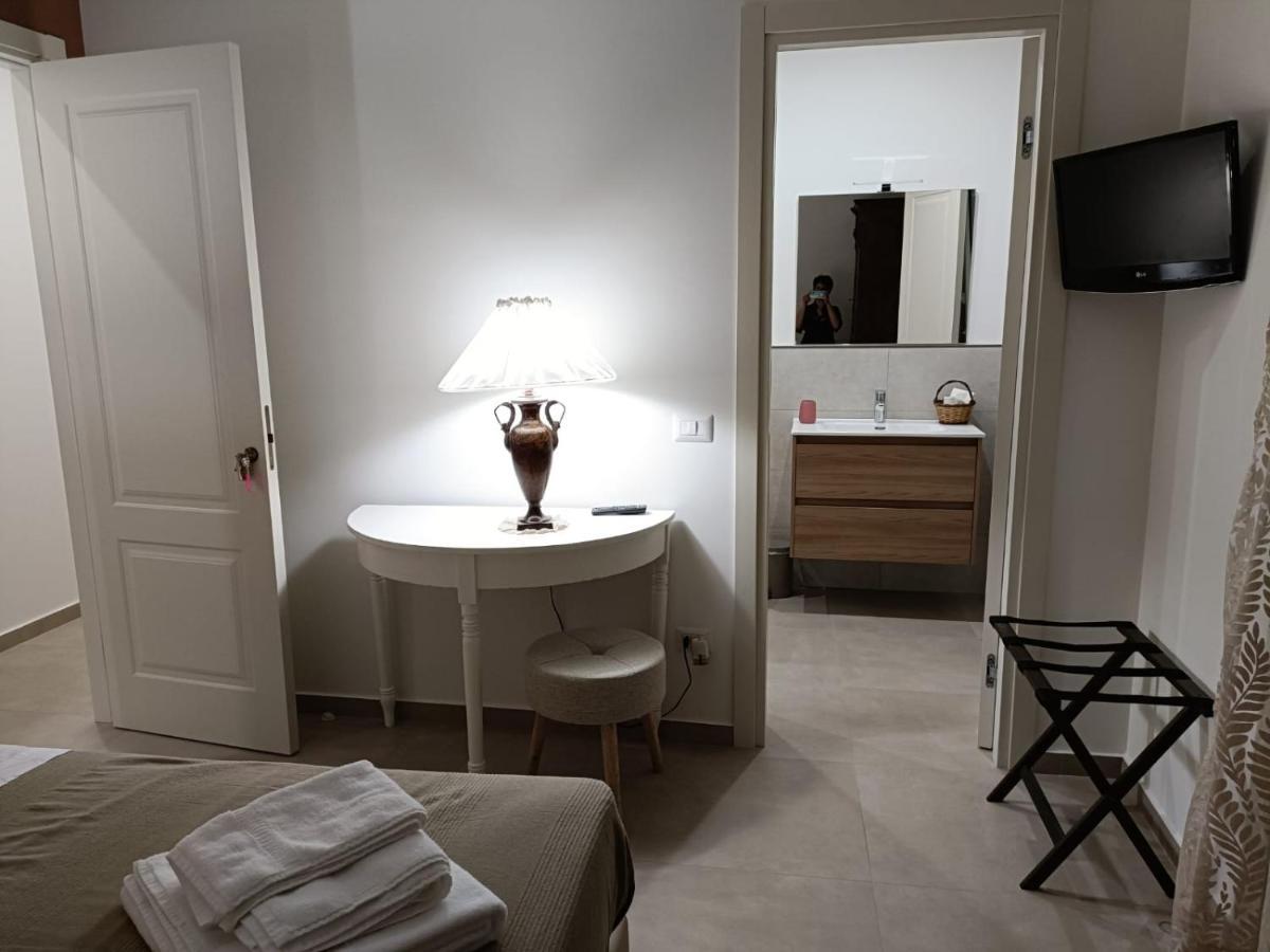 Bed and Breakfast Timpabella House Acireale Esterno foto
