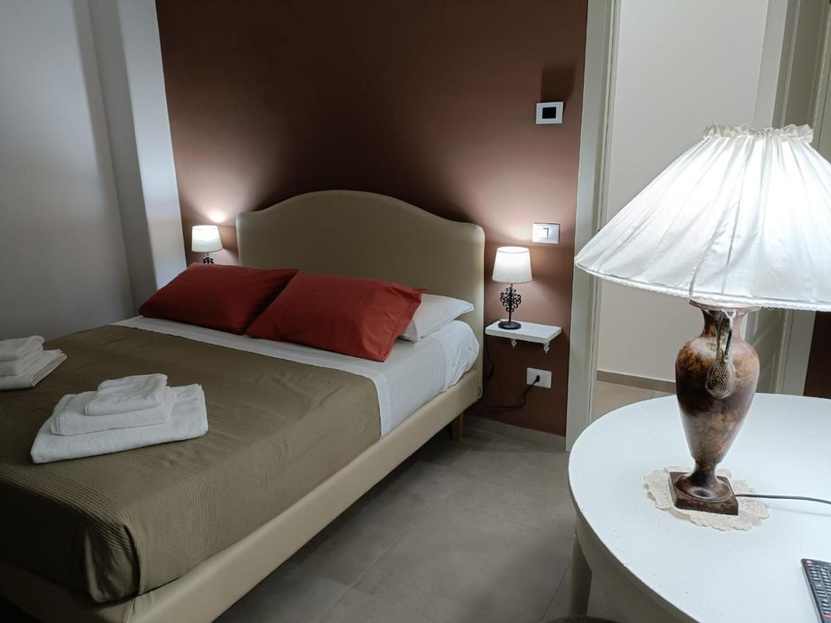 Bed and Breakfast Timpabella House Acireale Esterno foto